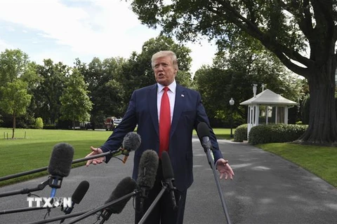 Tổng thống Mỹ Donald Trump trong cuộc họp báo trước khi rời Nhà Trắng ở Washington DC., ngày 18/6/2019. (Nguồn: AFP/TTXVN) 