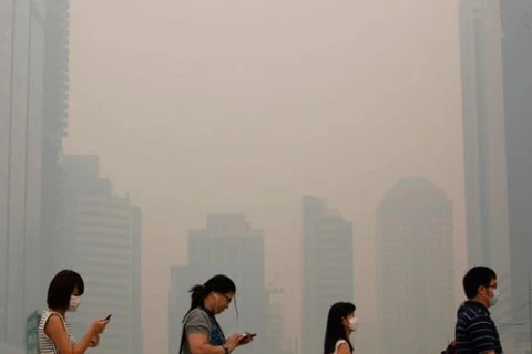 Chính quyền Jakarta đang xem xét để tạo ra mưa nhân tạo để đối phó với ô nhiễm không khí. (Nguồn: tempo.co) 