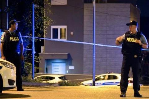 Cảnh sát Croatia tại hiện trường vụ xả súng. (Nguồn: Yahoo News) 