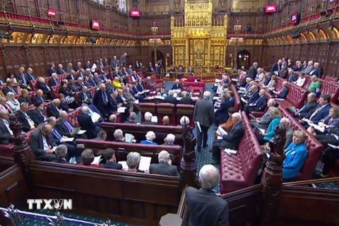 Cuộc họp của Thượng viện Anh tại London ngày 6/9. (Nguồn: AFP/TTXVN) 