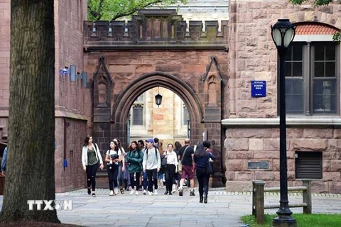 Sinh viên tại trường đại học Yale ở New Haven, Connecticut, Mỹ tháng 10/2018. (Ảnh minh họa: Newstimes/TTXVN) 