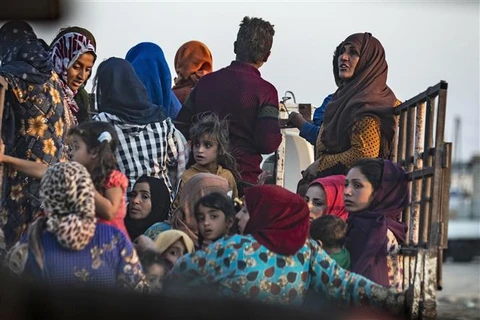 Cận cảnh dân thường người Kurd sơ tán sau màn tấn công của Thổ Nhĩ Kỳ