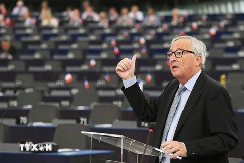 Chủ tịch Ủy ban châu Âu (EC) Jean-Claude Juncker phát biểu tại Nghị viện châu Âu (EP) ở Strasbourg, Pháp. (Nguồn: AFP/TTXVN) 