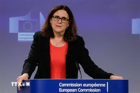 Ủy viên Thương mại Liên minh châu Âu (EU) Cecilia Malmstrom phát biểu trong cuộc họp báo tại Brussels, Bỉ. (Nguồn: AFP/TTXVN) 