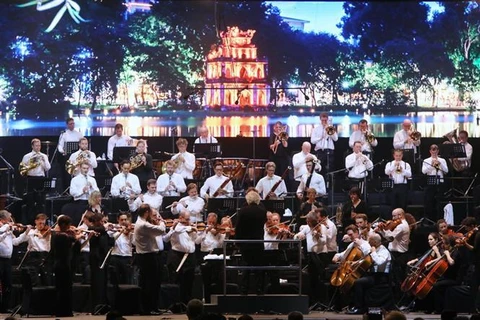 Dàn nhạc Lực lượng vệ binh quốc gia Nga lần đầu biểu diễn tại Việt Nam