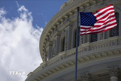 Quang cảnh bên ngoài tòa nhà Quốc hội Mỹ. (Nguồn: AFP/TTXVN) 