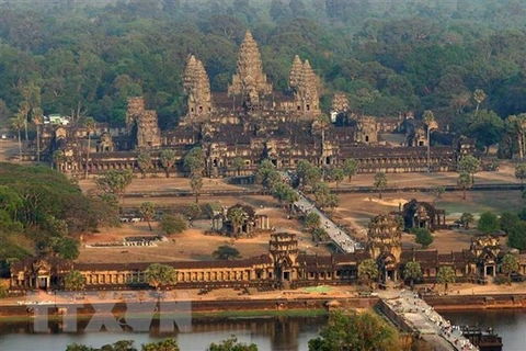 Quang cảnh khu đền Angkor Wat ở tỉnh Siem Reap, cách thủ đô Phnom Penh của Campuchia 314km về phía tây bắc. (Nguồn: AFP/TTXVN) 
