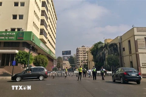Lực lượng an ninh được triển khai tại quảng trường Tahrir, Ai Cập, ngày 27/9/2019. (Nguồn: AFP/TTXVN) 