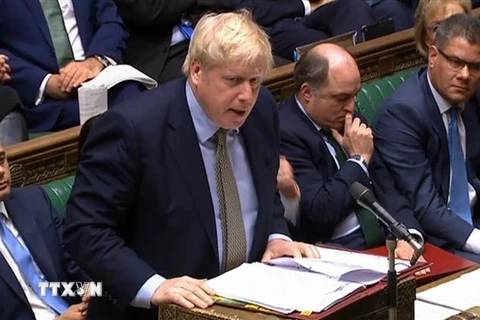 Thủ tướng Anh Boris Johnson phát biểu tại phiên họp của Hạ viện ở London. (Nguồn: AFP/TTXVN) 