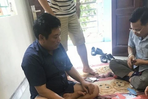 Hà Nội: Xử lý nghiêm hành vi đánh bạc của chủ tịch xã Đồng Quang