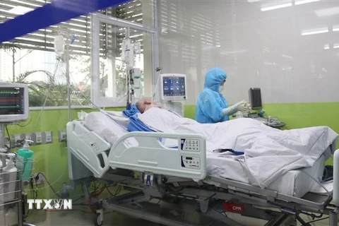 Bệnh nhân 91 sau khi được ngưng ECMO chiều 3/6. (Nguồn: TTXVN) 