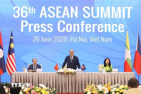 Thủ tướng Nguyễn Xuân Phúc, Chủ tịch ASEAN 2020, phát biểu. (Nguồn: TTXVN) 