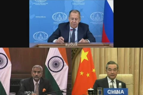 Ngoại trưởng Nga Sergei Lavrov đã tổ chức cuộc họp 3 bên với người đồng cấp Ấn Độ và Trung Quốc. (Nguồn: vnexplorer.net) 