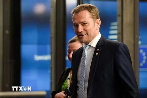 Thủ tướng Slovakia Igor Matovic tới tham dự một hội nghị ở Brussels, Bỉ ngày 19/7/2020. (Nguồn: AFP/TTXVN) 