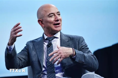 Nhà sáng lập, Giám đốc điều hành (CEO) Tập đoàn thương mại điện tử Amazon (Mỹ) Jeff Bezos. (Nguồn: AFP/TTXVN) 