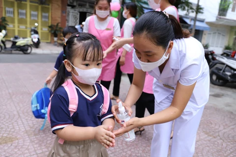 Các trường mầm non trên địa bàn Đà Nẵng đón học sinh quay lại trường ngày đầu tiên hôm 21/9. (Nguồn: Vietnam+) 