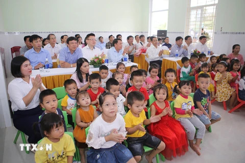 Hình ảnh Lãnh đạo TTXVN thăm và làm việc tại tỉnh Quảng Trị