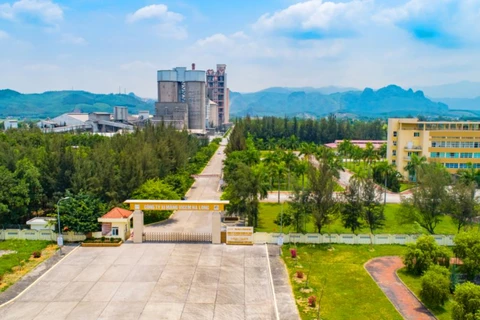 Nhà máy Ximăng Hạ Long. (Nguồn: ximanghalong.vn) 