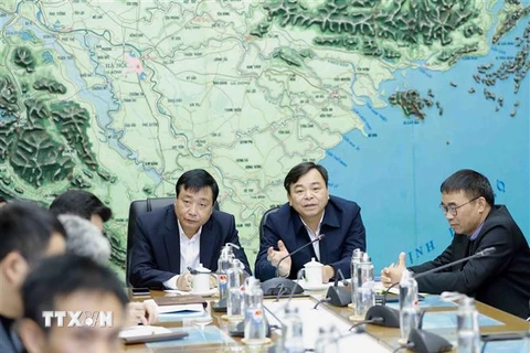 Thứ trưởng Bộ Nông nghiệp và Phát triển Nông thôn Nguyễn Hoàng Hiệp phát biểu chỉ đạo tại hội nghị. (Ảnh: Vũ Sinh/TTXVN) 