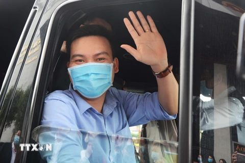 [Photo] Đoàn y tế Đà Nẵng lên đường tiếp viện Gia Lai chống dịch