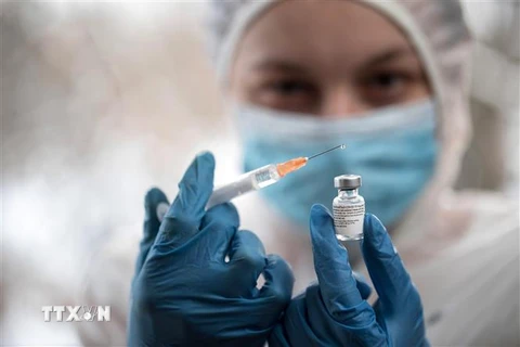Vắcxin phòng COVID-19 của Pfizer/BioNTech. (Nguồn: PAP/TTXVN) 
