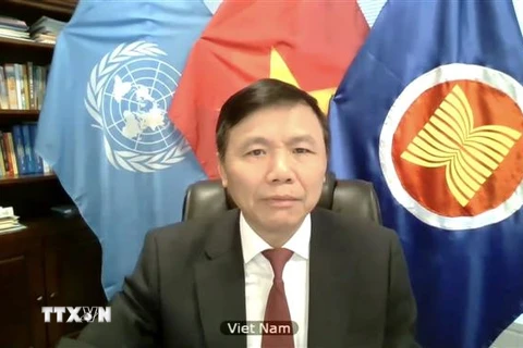 Đại sứ Đặng Đình Quý, Trưởng phái đoàn đại diện thường trực Việt Nam tại Liên hợp quốc. (Ảnh: Hữu Thanh/TTXVN) 