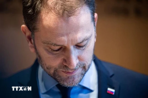 Thủ tướng Slovakia Igor Matovic trong cuộc họp báo tại Bratislava, ngày 30/3/2021. (Nguồn: AFP/TTXVN) 