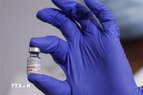 Vaccine ngừa COVID-19 của Pfizer. (Nguồn: AFP/TTXVN) 