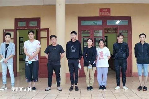 10 công dân Trung Quốc nhập cảnh trái phép bị bắt giữ. (Nguồn: TTXVN phát) 