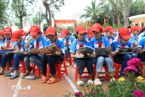 [Photo] Thư viện lưu động - đưa sách về nông thôn ở Thái Bình