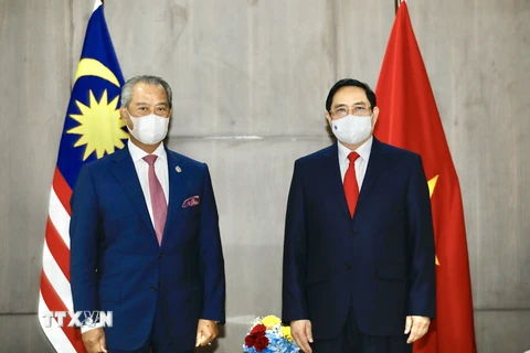 Hình ảnh Thủ tướng Phạm Minh Chính hội kiến Thủ tướng Malaysia