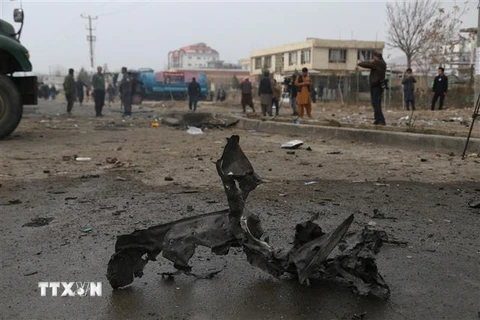 Hiện trường một vụ nổ bom ở Kabul, Afghanistan. (Nguồn: THX/TTXVN) 