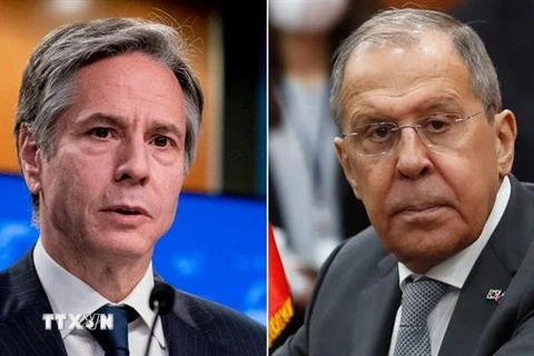 Ngoại trưởng Mỹ Antony Blinken (trái) và Ngoại trưởng Nga Sergei Lavrov (phải). (Nguồn: CNN/TTXVN) 