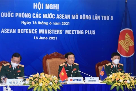 Bộ trưởng Bộ Quốc phòng Phan Văn Giang dự Hội nghị Bộ trưởng Quốc phòng các nước ASEAN mở rộng (ADMM +) lần thứ 8. (Ảnh: Trọng Đức/TTXVN) 