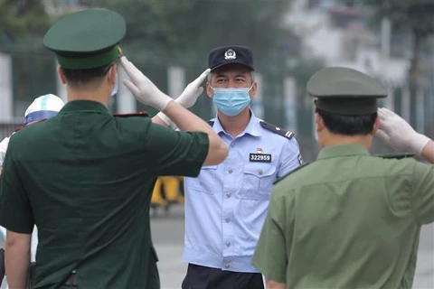 Trao trả công dân Trung Quốc nhập cảnh trái phép vào Việt Nam