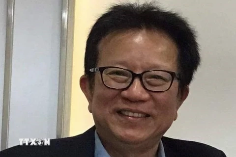 Tiến sỹ Nakorn Serirak - giảng viên tại Học viện Chính trị thuộc Đại học Khon Kaen (Thái Lan). (Ảnh: TTXVN phát) 