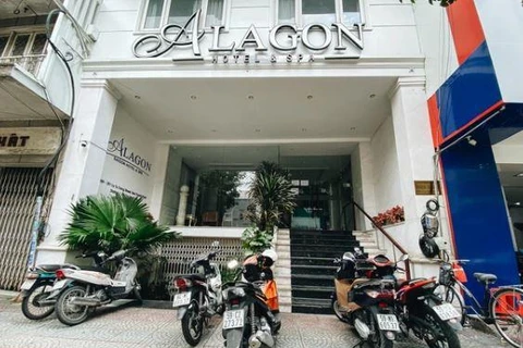 [Video] Hàng loạt khách sạn hạng sang ở TP Hồ Chí Minh được rao bán