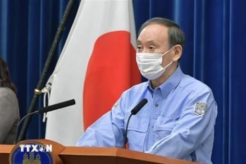 Thủ tướng Suga Yoshihide tại cuộc họp báo ở Tokyo, Nhật Bản. (Ảnh: Kyodo/TTXVN) 