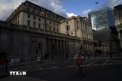 Trụ sở Ngân hàng Trung ương Anh (BoE) tại thủ đô London. (Ảnh: AFP/TTXVN) 