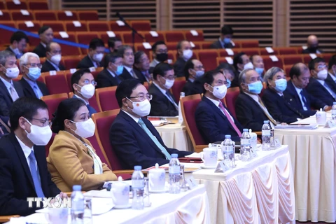 Phó Thủ tướng Thường trực Phạm Bình Minh và các đại biểu dự phiên họp. (Ảnh: Lâm Khánh/TTXVN) 