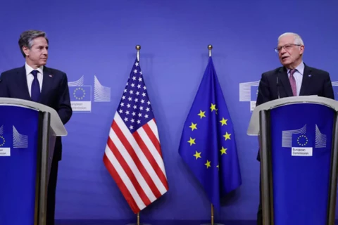 Đại diện cấp cao về chính sách đối ngoại và an ninh của Liên minh châu Âu (EU) Josep Borrell và Ngoại trưởng Mỹ Antony Blinken. (Nguồn: it.usembassy.gov) 