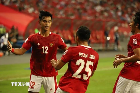 Các cầu thủ Indonesia. (Ảnh: Thế Vũ/TTXVN) 