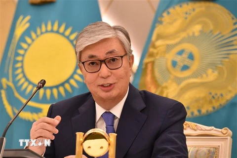 Tổng thống Kazakhstan Kassym-Jomart Tokayev tại cuộc họp báo ở Nur-Sultan. (Ảnh: AFP/TTXVN) 