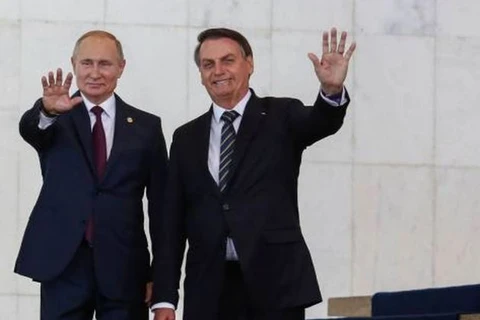 Tổng thống Nga Putin và Tổng thống Brazil Jair Bolsonaro tại Hội nghị thượng đỉnh BRICS năm 2019. (Nguồn: elpais.com) 