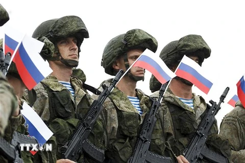 Lực lượng vũ trang Nga và Belarus tham gia cuộc tập trận chung Zapad-2021 tại tỉnh Nizhny Novgorod, cách thủ đô Moskva (Nga) khoảng 350km về phía Đông. (Ảnh: AFP/TTXVN) 
