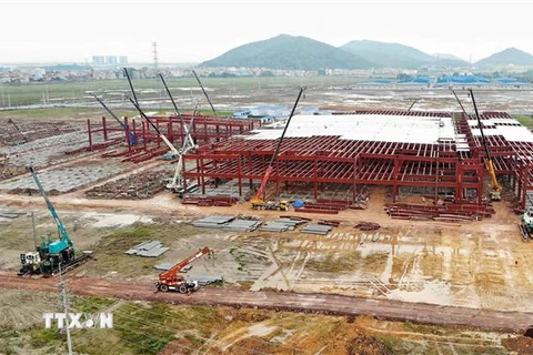 Dự án Nhà máy Fukang Technology của Nhà đầu tư Foxconn Singapore Pte.,Ltd với tổng vốn đăng ký đầu tư đạt 453 triệu USD, được xây dựng tại khu công nghiệp Quang Châu, huyện Việt Yên (Bắc Giang). (Ảnh: Danh Lam/TTXVN) 