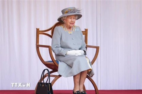 Nữ Hoàng Anh Elizabeth II tại lâu đài Windsor. (Ảnh: AFP/TTXVN) 