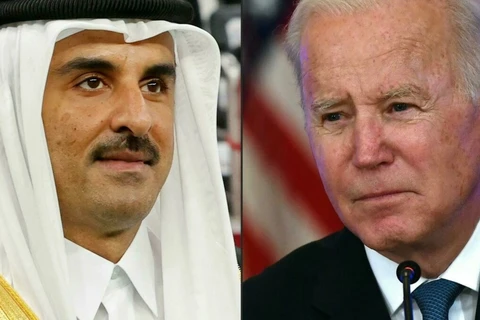 Tổng thống Mỹ Joe Biden (phải) và Quốc vương Qatar Sheikh Tamim bin Hamad al-Thani. (Nguồn: AFP) 