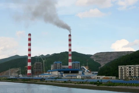 Nhà máy nhiệt điện Quảng Ninh. (Ảnh: TTXVN) 