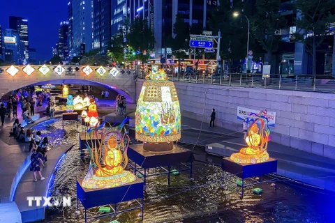 [Photo] Triển lãm đèn lồng truyền thống Seoul mừng Đại lễ Phật đản